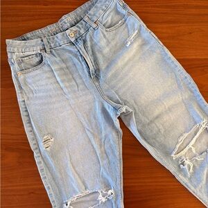 American Eagle Outfitters Curvy Mom Jeans
